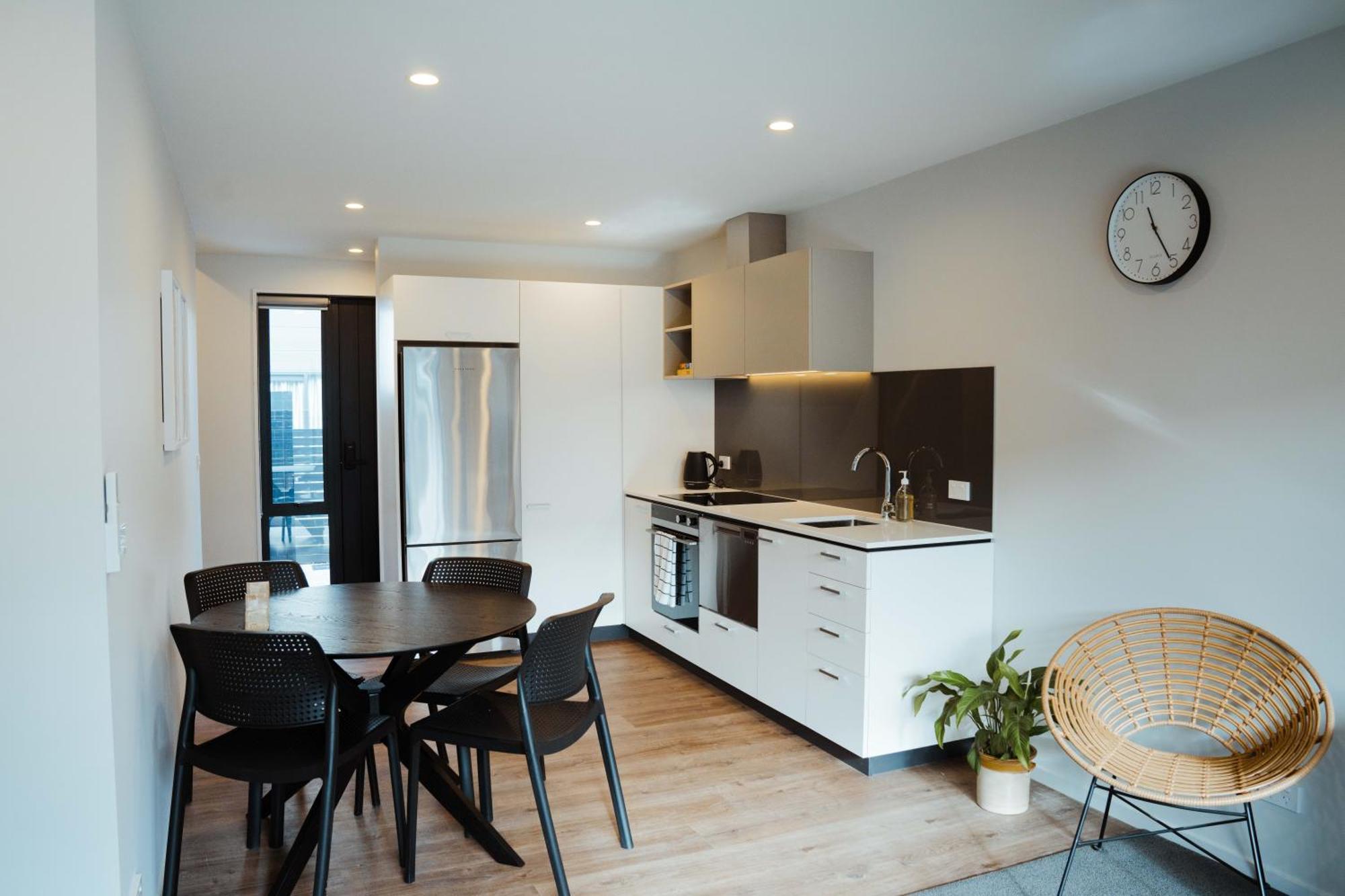 New Townhouse, Heart Of City Centre, 2 Bed 2 Bath, Car Park Christchurch Luaran gambar